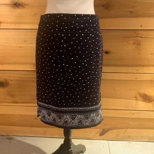 Ann Taylor Loft navy blue w/ polka dots skirt size 6
